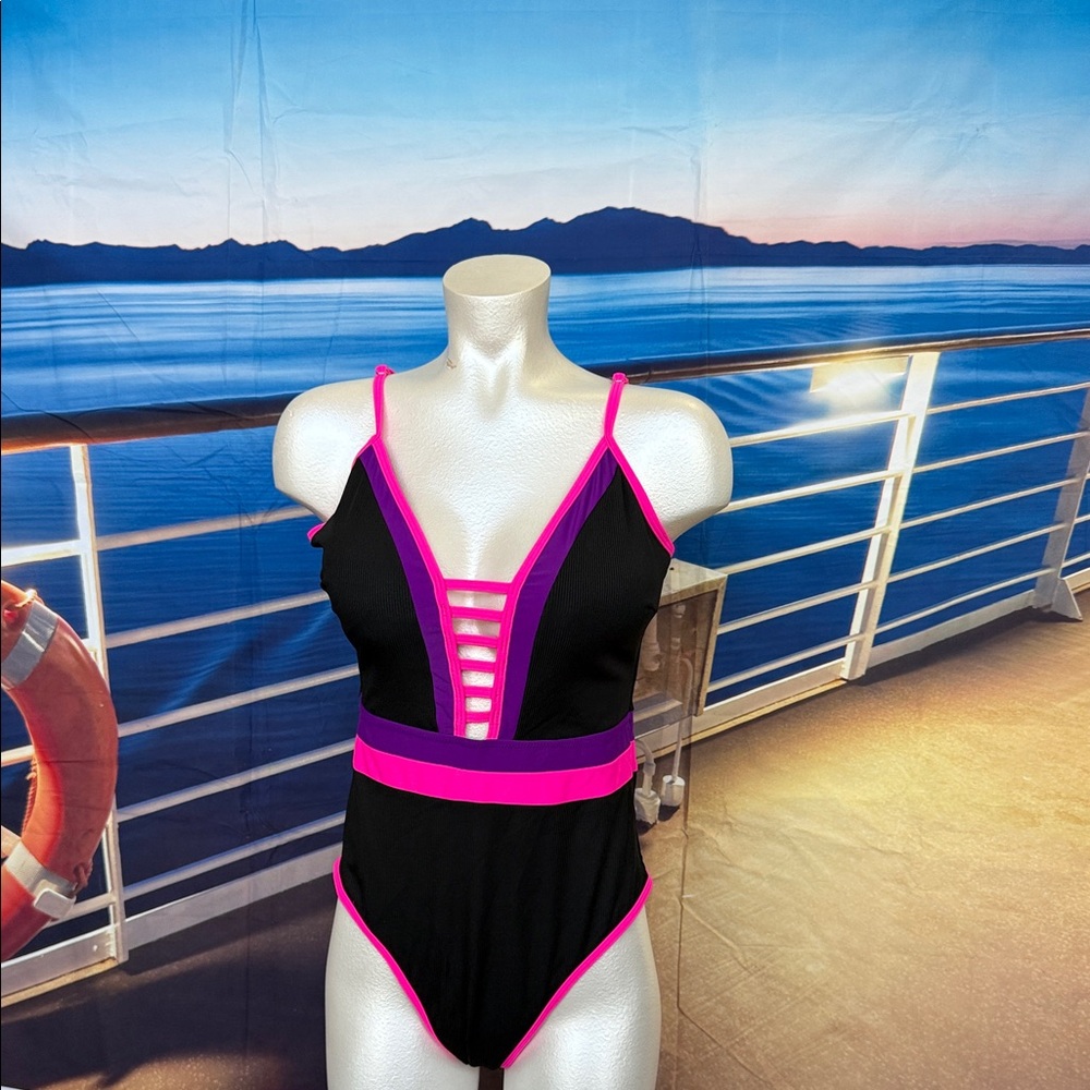 Chic Black and Pink Women's One Piece Swimsuit